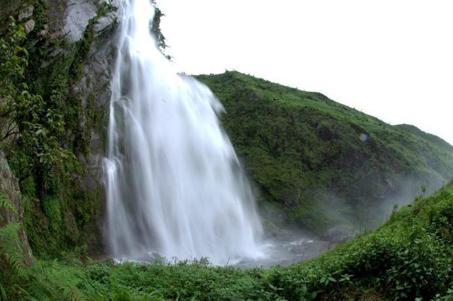 Khám phá hành trình tuyệt vời ở Sa Pa với 4 thác nước đẹp nằm dưới chân Fansipan