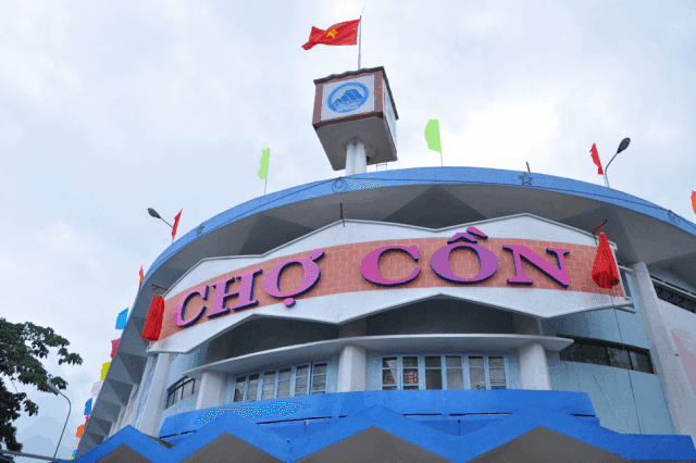 Khám phá văn hóa ẩm thực tại Chợ Cồn Đà Nẵng