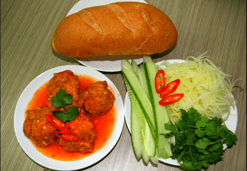 Khám phá văn hóa ẩm thực bánh mì xíu mại tại Sài Gòn
