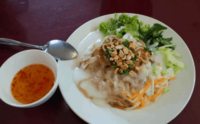 Trải nghiệm ngon miệng với món bánh tằm bì ngon ở Sài Gòn