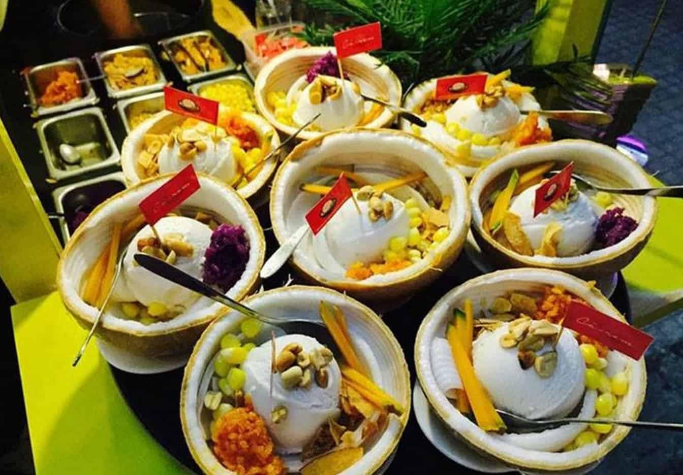 Thưởng thức ẩm thực miền Nam tại chợ Bến Thành Sài Gòn