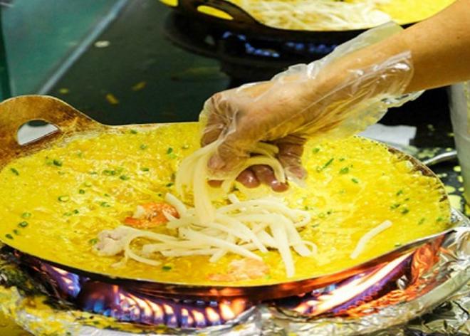 Hương vị đặc trưng của Bánh Xèo Nam Bộ – Đặc sản Sài Gòn