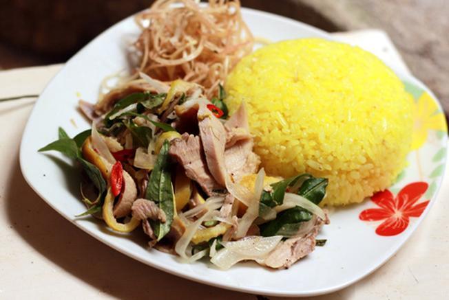 Top địa điểm thưởng thức cơm gà ngon Hội An