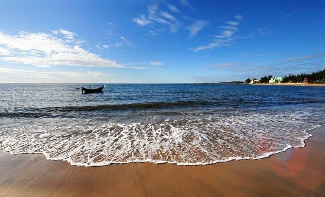 Hướng dẫn du lịch tận hưởng vẻ đẹp mới tinh của biển Cửa Tùng