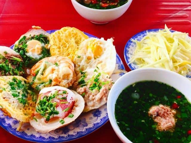 Các địa điểm bánh căn Nha Trang nổi tiếng không thể bỏ qua