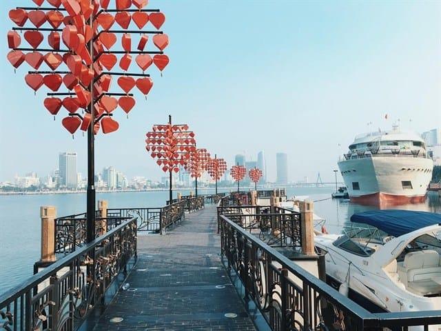 Bí quyết tận hưởng chuyến du lịch Đà Nẵng hè rực rỡ với giá cực kỳ ưu đãi