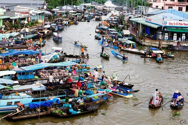 Chợ Nổi Cà Mau - Đặc Trưng Văn Hóa Sông Nước Miền Tây