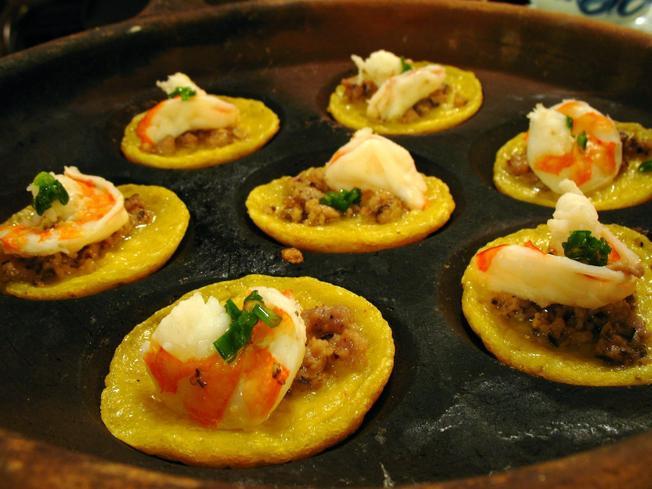 Bánh căn - Một trải nghiệm ẩm thực độc đáo tại Đà Lạt