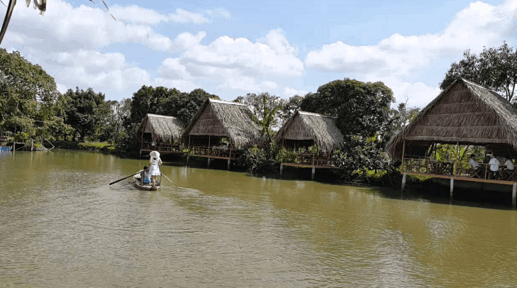 Khám phá những trò chơi đầy thú vị tại khu du lịch sinh thái Lung Cột Cầu