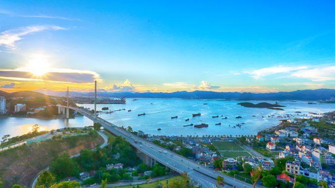 Khám phá du lịch Bãi Cháy - Quảng Ninh từ A đến Z