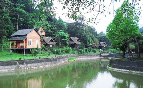 Khám phá Khu du lịch sinh thái Sơn Kim – Nơi hòa mình trong làn nước khoáng nóng và không khí trong lành.