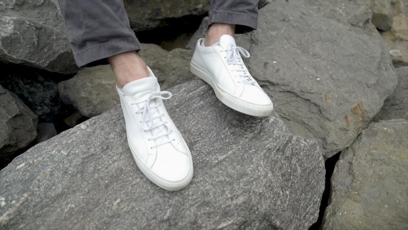 Top 10 cửa hàng bán giày sneaker uy tín ở Hà Nội