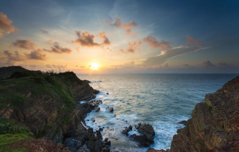 Top 12 bãi biển đẹp mê mẩn 'check-in' trước khi bước sang tuổi 30