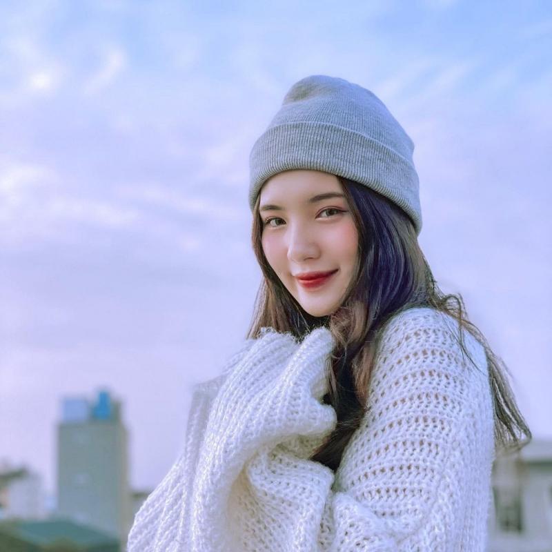 Top 7 Phương án kết hợp trang phục với mũ len siêu đẹp cho nàng trong mùa đông