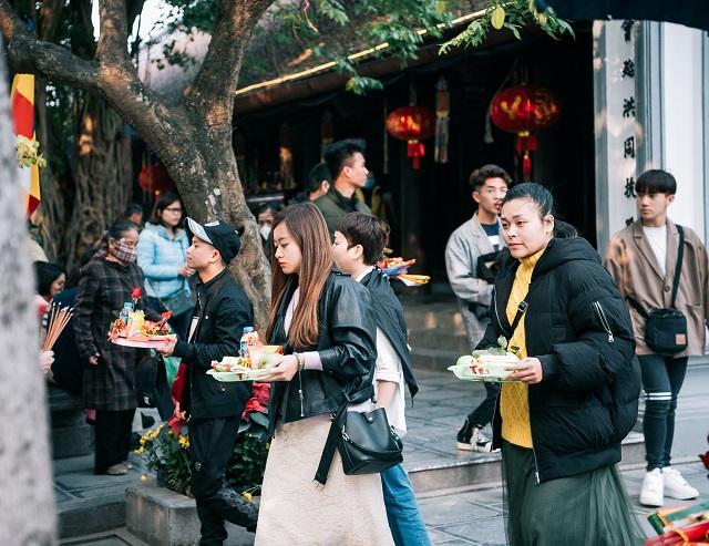 5 địa điểm linh thiêng để tìm kiếm tình duyên ở Hà Nội và thoát khỏi trạng thái độc thân