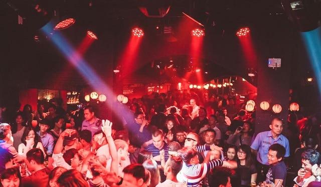 Top 10 điểm đến Bar / Pub, Beer club hấp dẫn tại quận 10