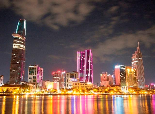 Sức hút của Sài Gòn về đêm đối với giới trẻ là gì?