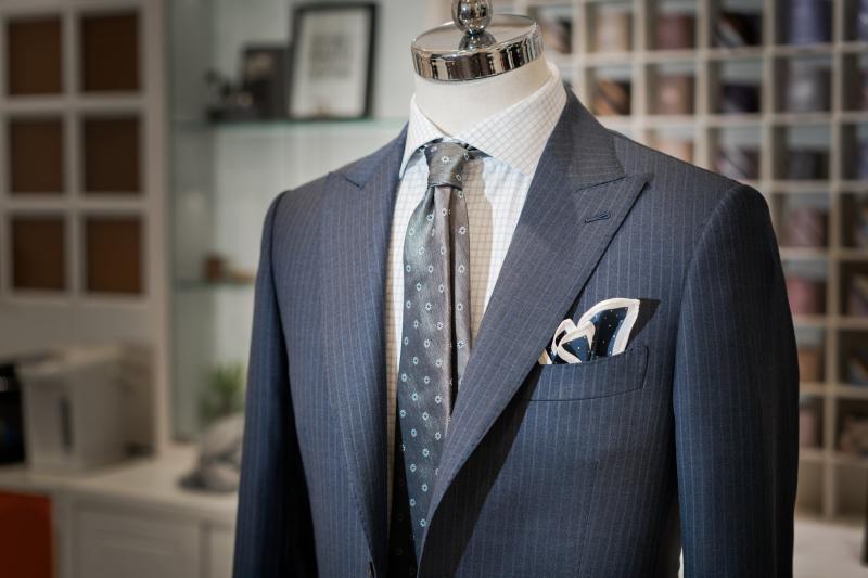 Top 10 Thương hiệu thời trang nam hàng đầu tại Vinh