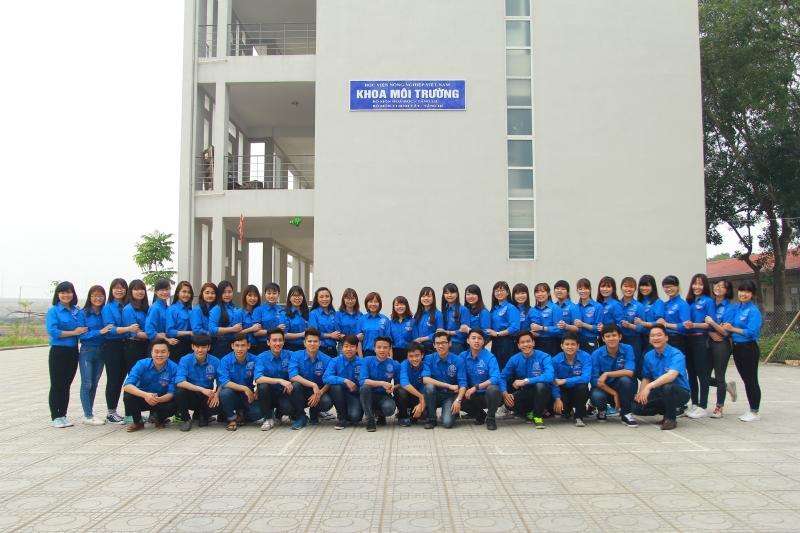 Những Lý do Đặc biệt để Yêu một Chàng Trai Tình Nguyện