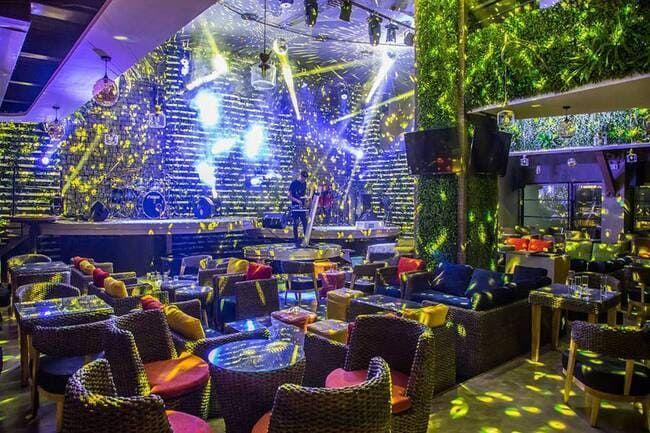 Top 8 Quán Cafe Đẹp và Lý Tưởng để Tổ Chức Sự Kiện ở Hà Nội