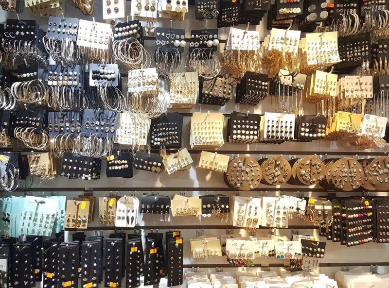 Top 10 cửa hàng phụ kiện thời trang được ưa chuộng tại TP.HCM