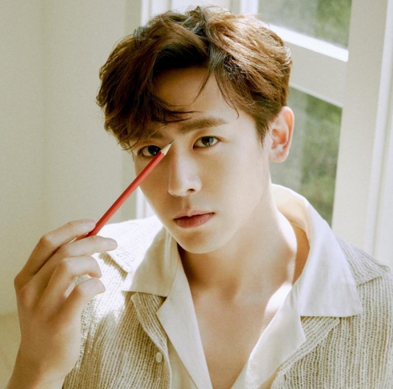Top 10 nam thần Hàn Quốc sở hữu khuôn mặt đẹp mê hồn nhưng thân hình không kém phần cuốn hút