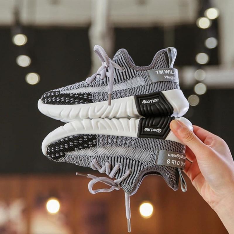 Top 9 cửa hàng giày trẻ em hàng đầu tại quận Cầu Giấy, Hà Nội