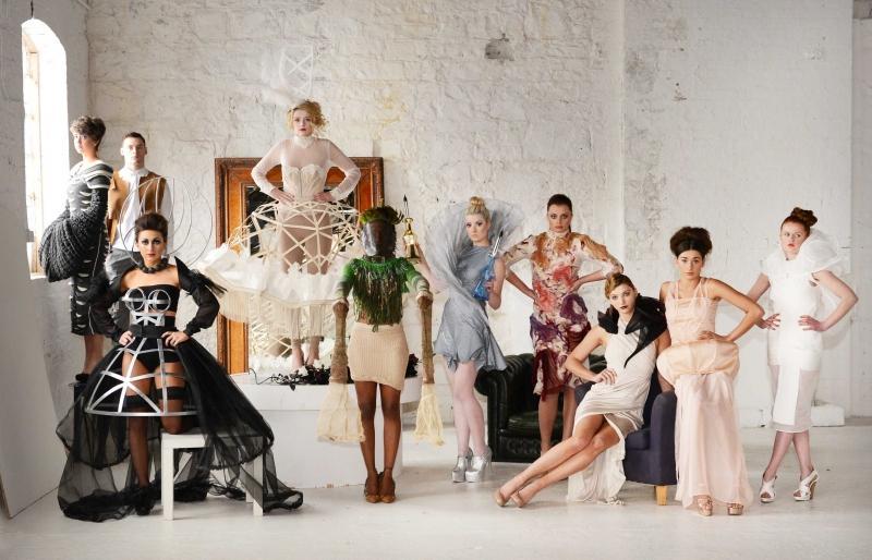 Top 10 Trường Thiết kế Thời trang Hàng đầu Thế giới